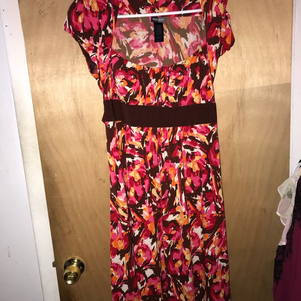 Ladies dress. Sz 12. Like new. Polyester/spandex.
